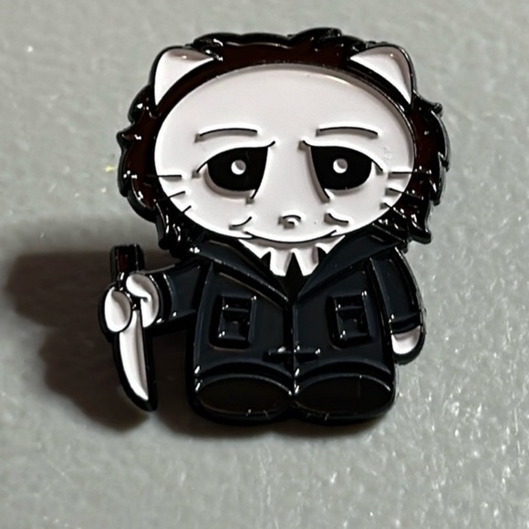 Disguised spooky Kitty enamel Pins - 3 pins - Picture 3 of 3